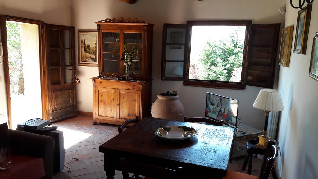 Residenza Il Platano Fortilizio Di Campiglia Rapolano Terme Extérieur photo